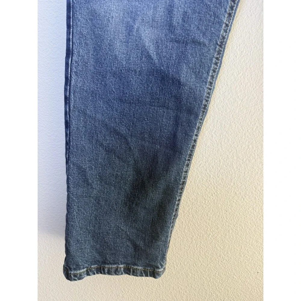 Levi’s 541 Athletic Fit Jeans Men’s 34x32 Medium Wash Tapered Stretch Denim